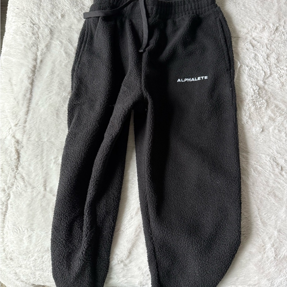Alphalete Teddy Black Fleece Joggers